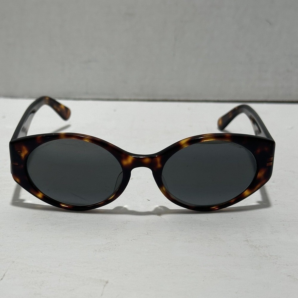 Maui Jim Tortoiseshell Oval Sunglasses with Dark Gray Lenses